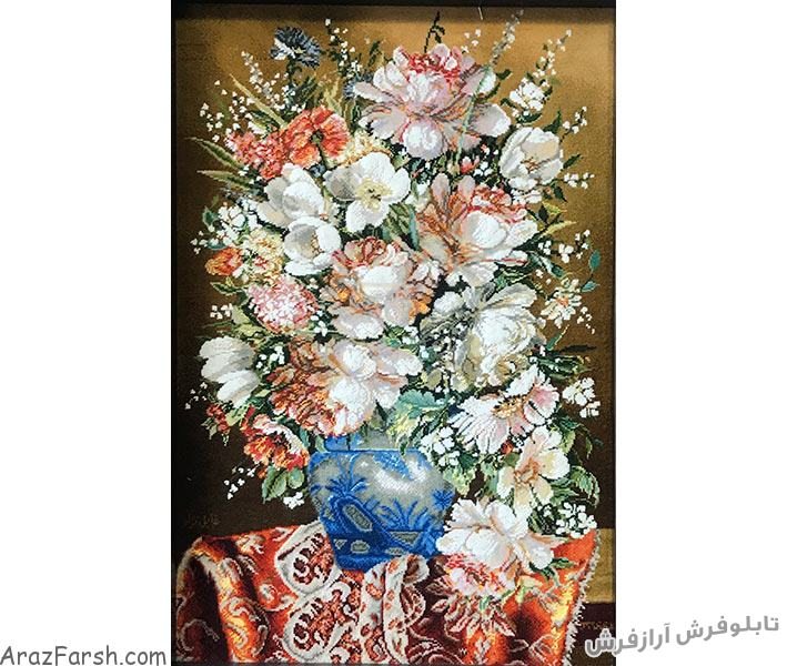 تابلو فرش دستباف طرح گلدان گل رز با فرش قرمز - کد 659