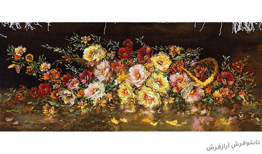 تابلو فرش دستبافت طرح گل رز جدید و زیبا با رنگبندی خوش نقش و نگار کد 905