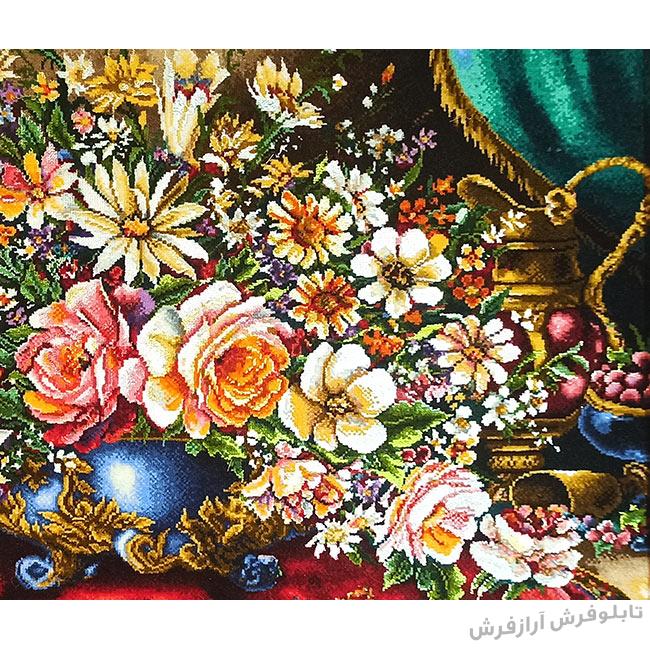 تابلو فرش دستباف گلدان گل رز از نمای نزدیک - 2